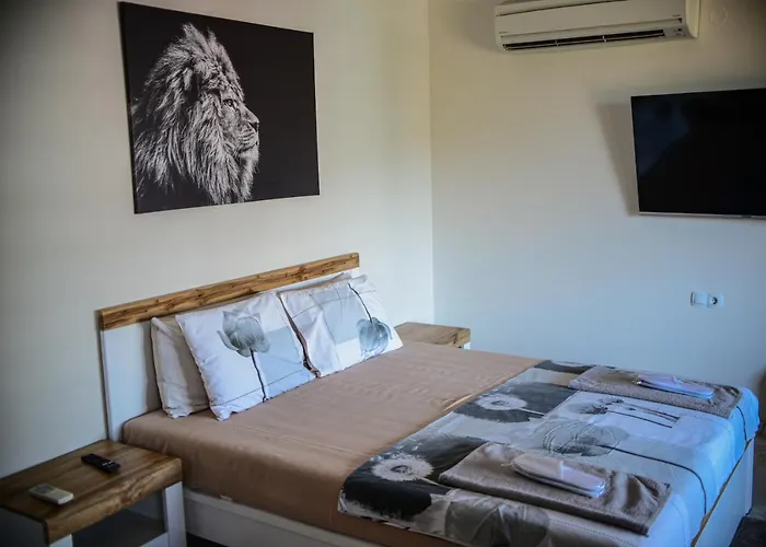 Medius Park Apartment